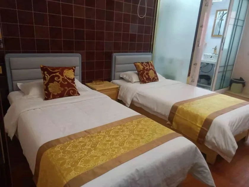 Jianian Ronghua Business Hotel (Dezhou Pingyuan Bus Station Branch) - Image 1