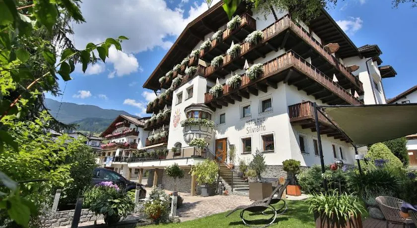 Hotel Silvretta 3 Sterne Superior inklusive SUPER SOMMER CARD - Image 1