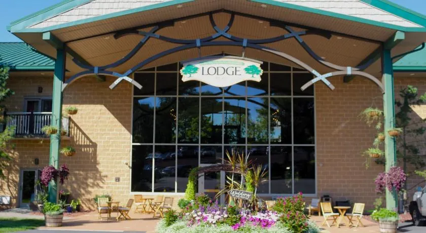 The Lodge at Woodstone Country Club - Image 1