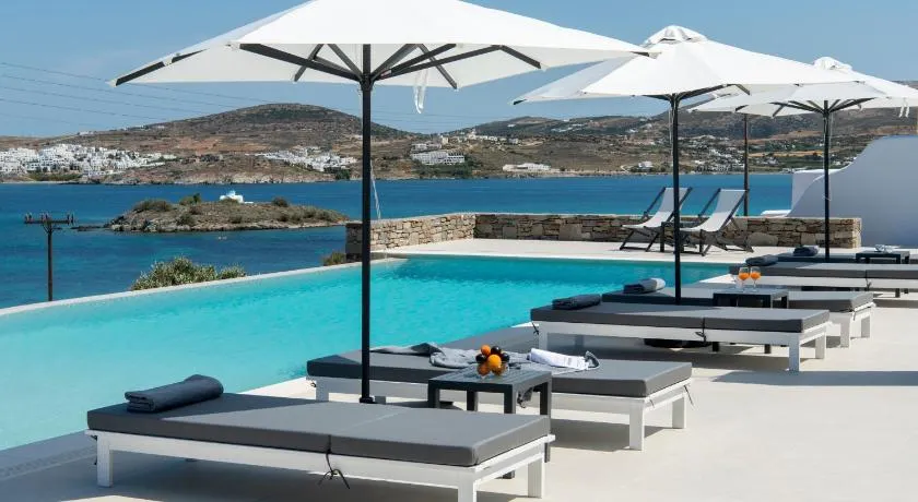 Kymo Luxury Suites Paros - Image 1