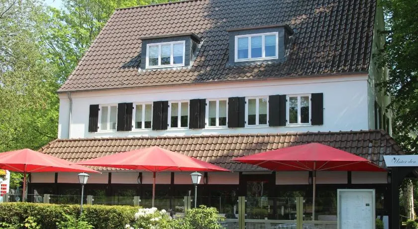 Hotel und Restaurant Zeus - Image 1