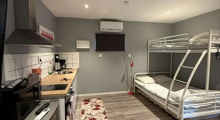 Cosy guesthouse outside Kristianstad - Image 1