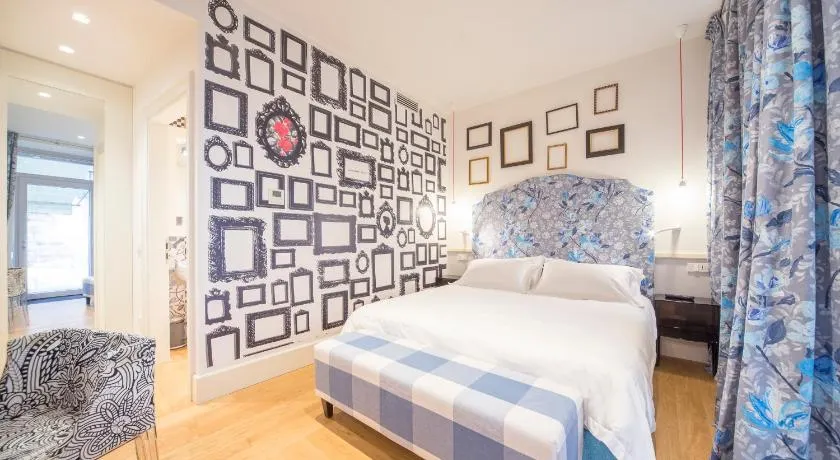 Cinque Rooms - Image 1