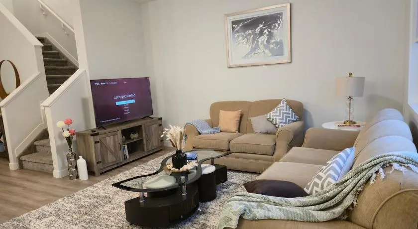 Sunny's Homes - Image 1