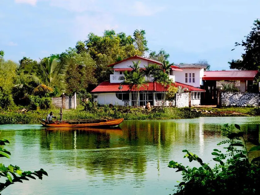 Riverside Hotel Colombo - Image 1
