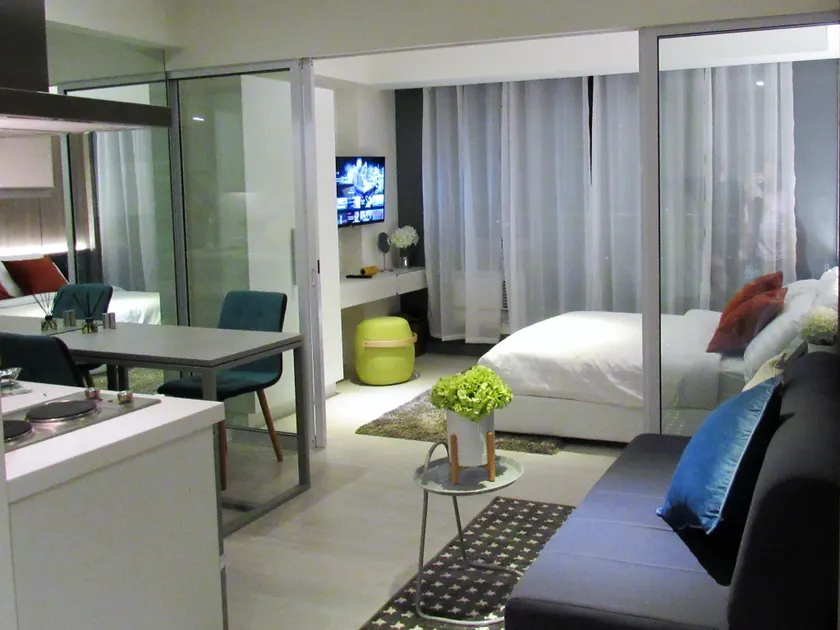 Azure Urban Beach Resort Manila by Radlett - Image 1