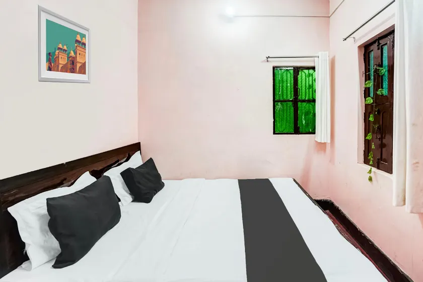 Hotel O M Bala ji - Image 1