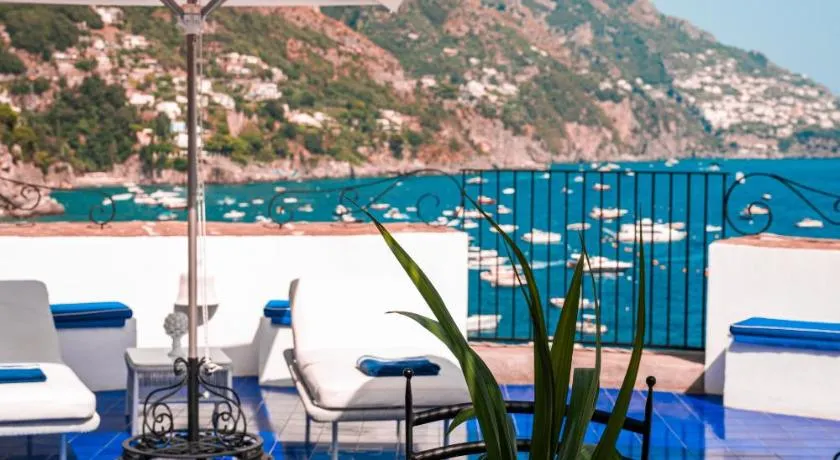 Villa Torre Trasita luxury suites - Image 1