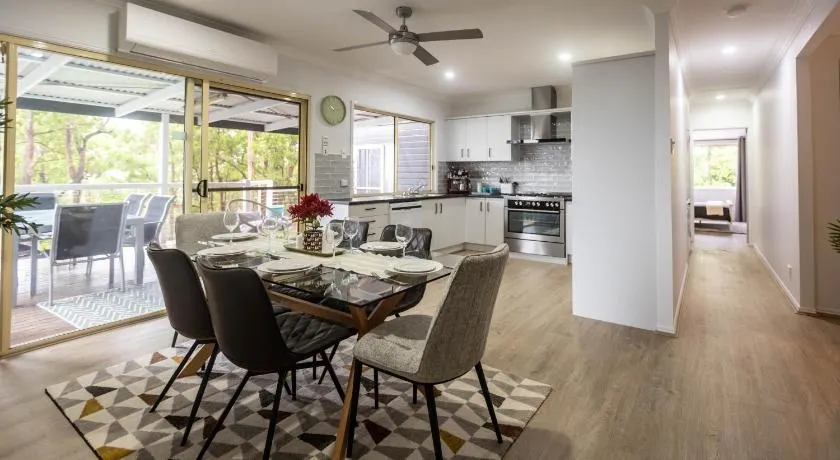 Forest View Cottage Tamborine Mt - Image 1