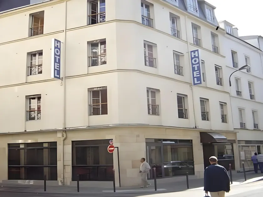 Hôtel Le Méditerranéen - Image 1