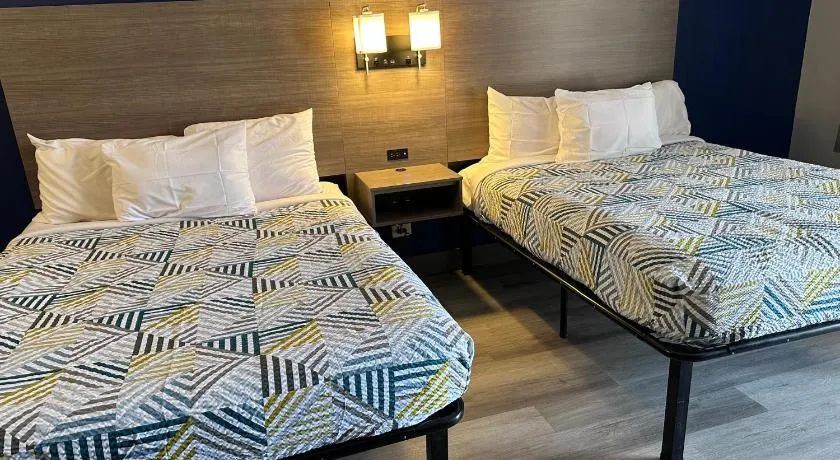 Studio Suites Extended Stay  - Image 1