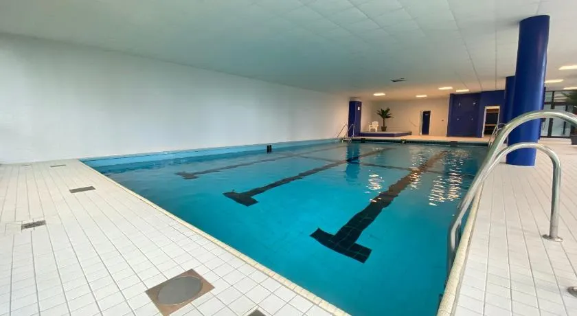KYANIT APARTMENT: FREE PARKING + POOL + NETFLIX - Image 1
