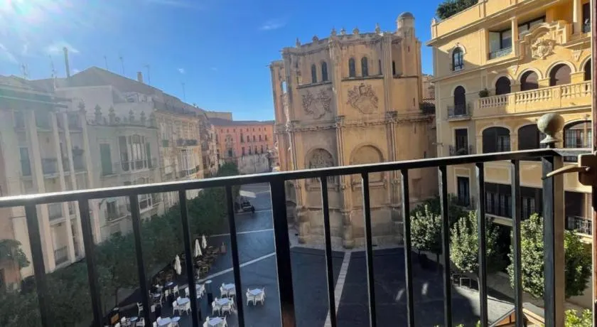 Catedral Plaza - Image 1