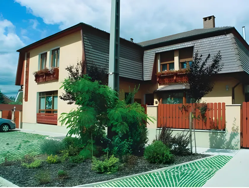 Edelweiss Panzió - Image 1