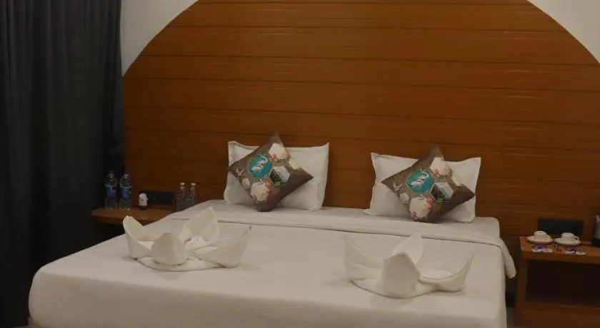 Hotel PineTree - Image 1