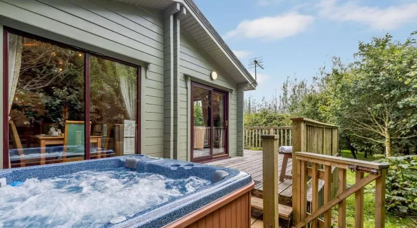 3 Bed in Bideford oc-85290 - Image 1
