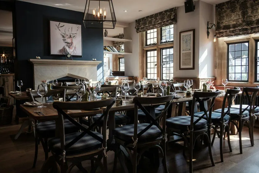 The White Hart Hotel - Image 1