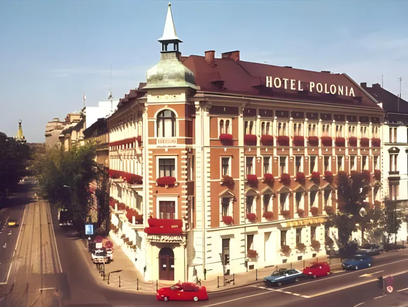 Hotel Polonia - Image 1