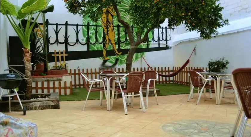 Tarragona Hostel - Image 1