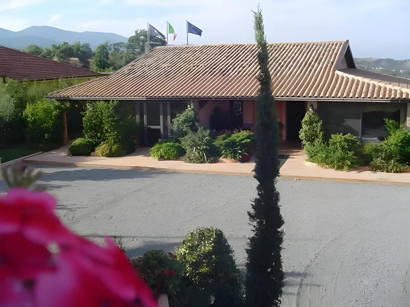 Albergo Arinde - Image 1