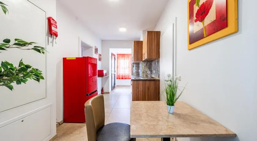 YS Apartments - Image 1