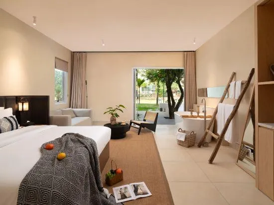 Wanning Riyuewan Kuoye Boutique B&B - Image 1