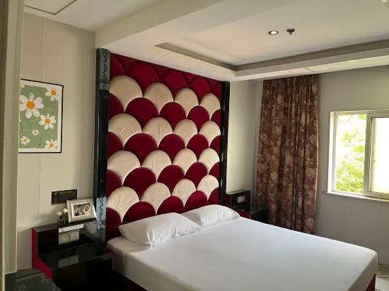 Bole Shi Shang Hotel - Image 1