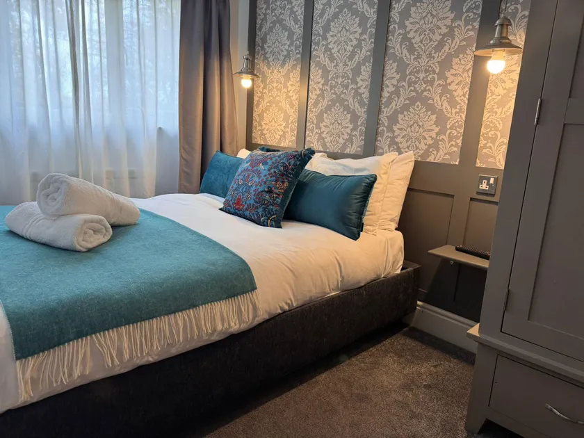 Regency Guest House - Image 1