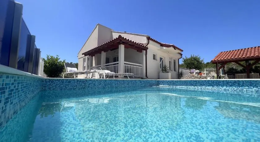 Family friendly house with a swimming pool Janjina, Peljesac - 19594 - Image 1