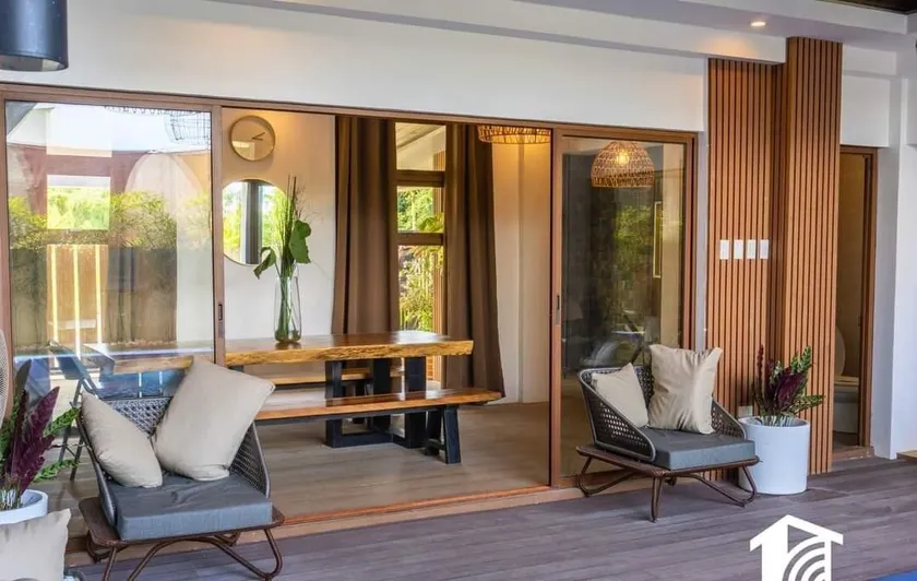 Exclusive Beach House w/ Jacuzzi & 3 Bedrooms W - Image 1