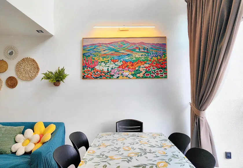 The Floral Penthouse @ Golden Hills Cameron - Image 1