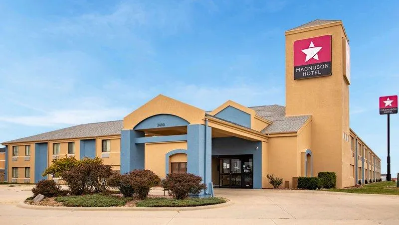 Magnuson Hotel Lincoln Airport - Image 1