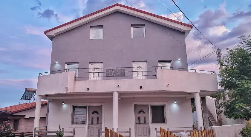 Apartments Iva - Image 1