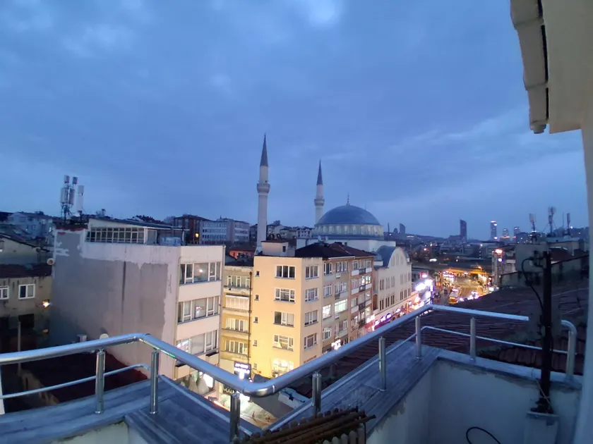 Piola Hotel Kadıkoy - Image 1