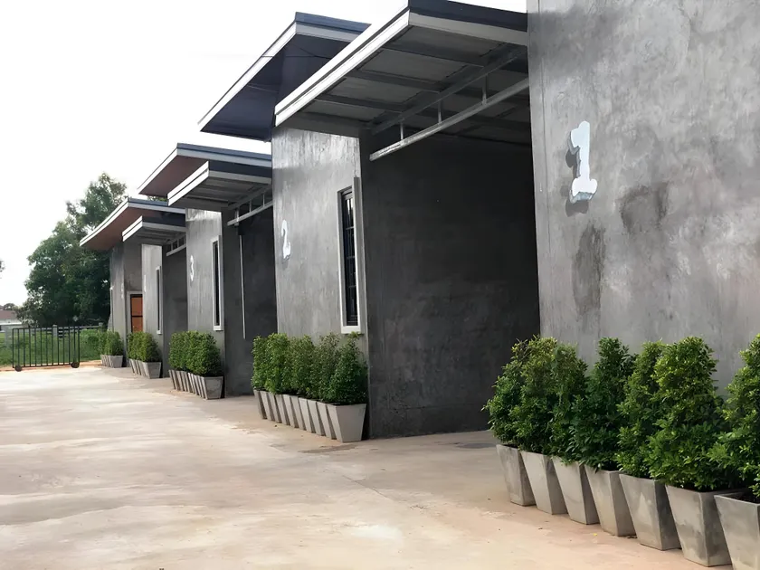 Home Hug Resort Chaiyaphum - Image 1