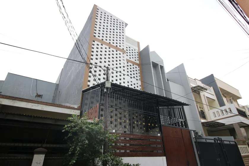Hotel Budget Premium Sunter Agung Jakarta Utara - Image 1