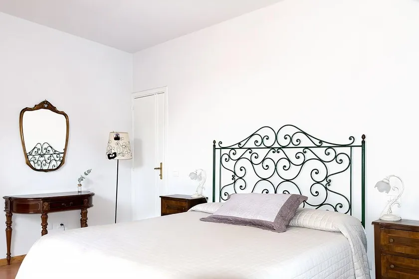 Live the authentic Tuscany at Podere Rondinaio - Image 1