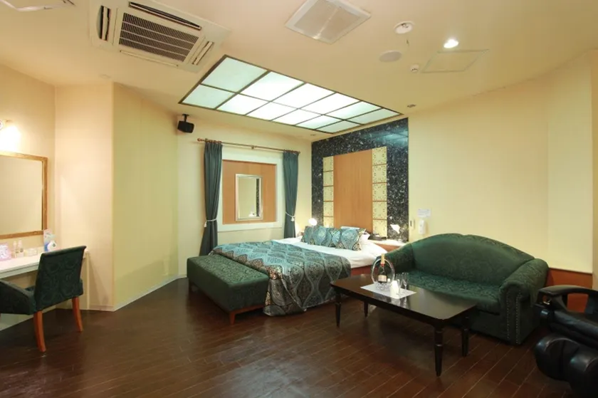 WILL GATE 旧Restay 水戸 - Image 1