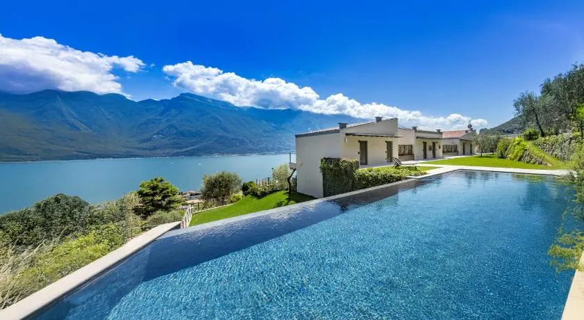LLAC Living Nature Hotel - Image 1