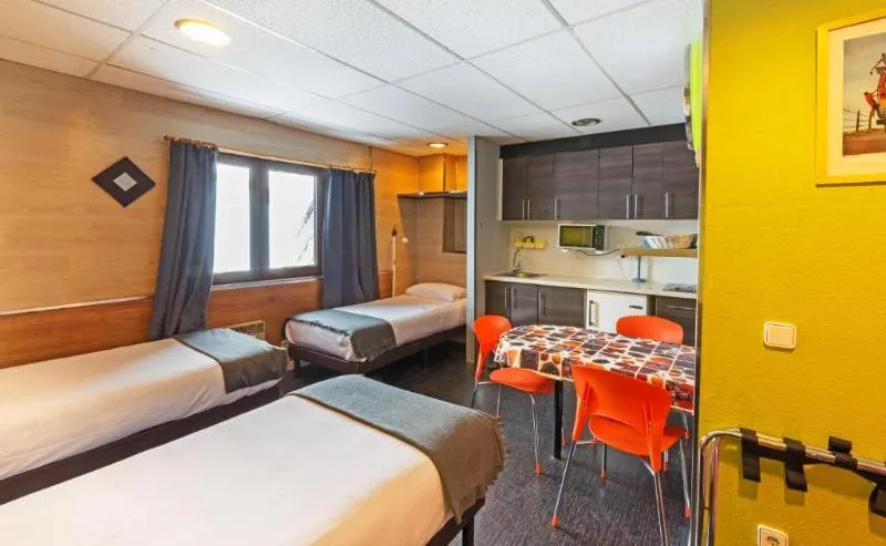 Apartaments Turistics Natural Suites Manzano 3000 - Image 1