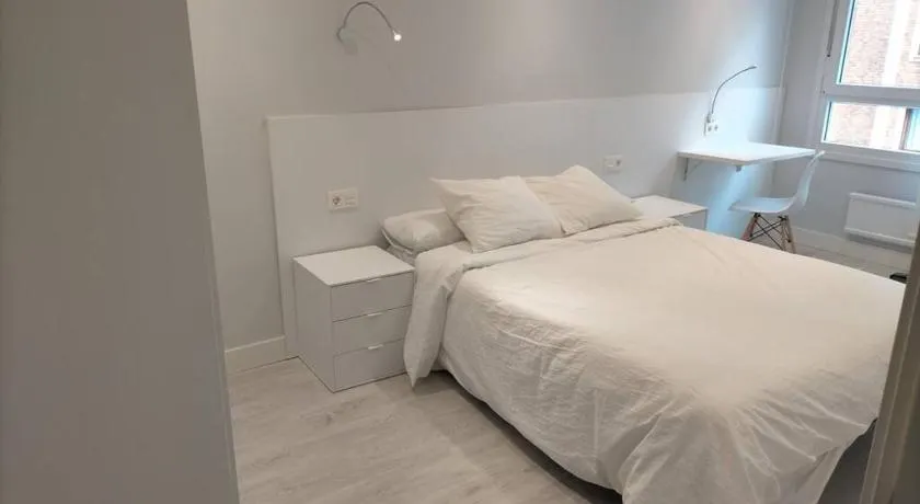 Renovated Apt with Pool Close to Cruces Hospital - Image 1