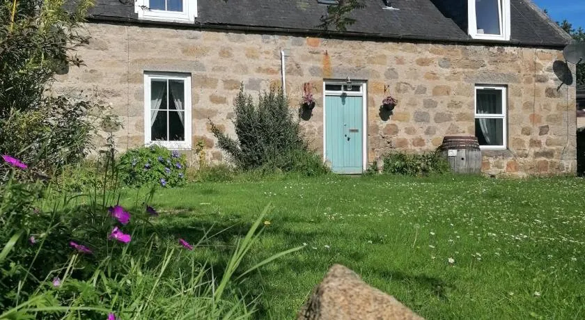 Aberlour Cottages - Bolthole & Retreat - Image 1