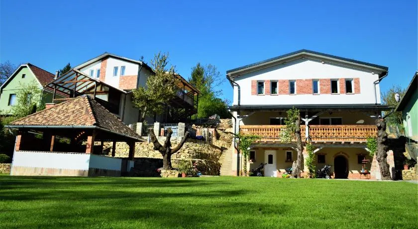 Terrace Apartments - Image 1