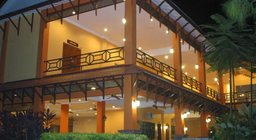 Tanjung Demong Beach Resort - Image 1