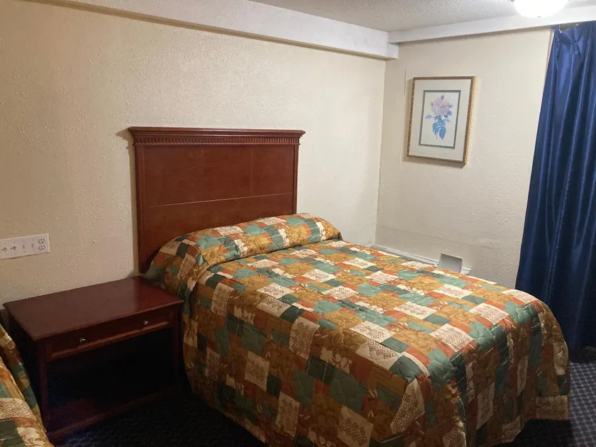 Travel Inn - Image 1