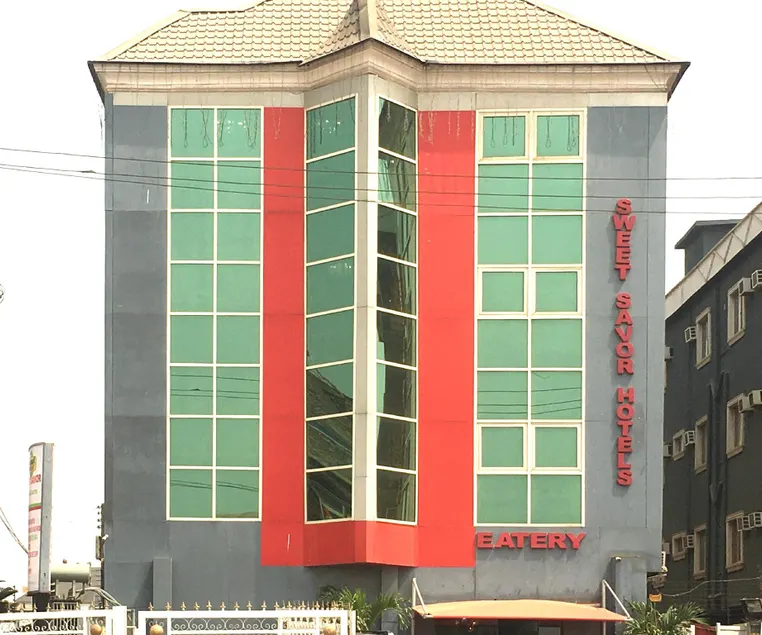 Sweet Savor Hotels & Suites - Image 1