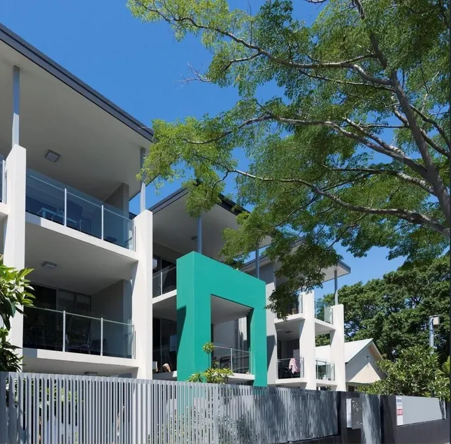 Cirque Apartments - Image 1