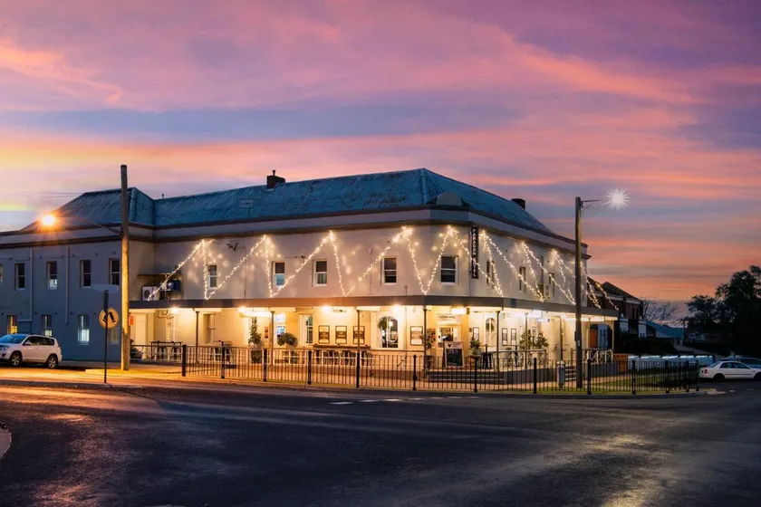 The Paragon Hotel - Image 1