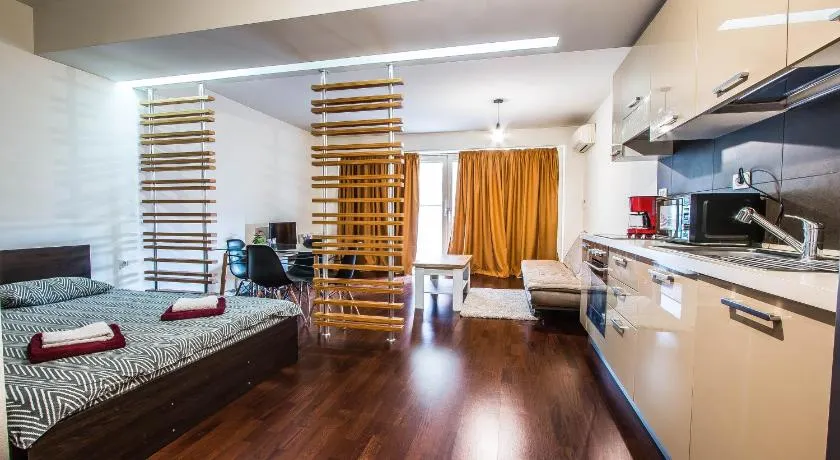 Incity Premium Garden Stay-Central Apartments &Private terrace - Image 1
