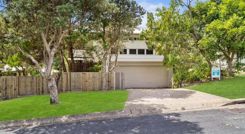 Banksia Beach House by Discover Stradbroke - Image 1